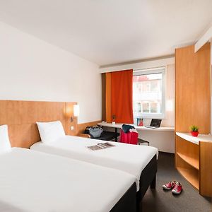 Standard Zimmer mit zwei Einzelbetten